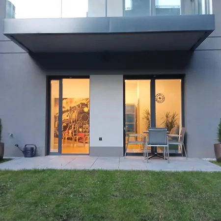 Apartament Lokomotiv Wroclaw Exterior photo